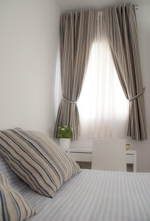 Sunnylivings Hotel Sevilla Kültér fotó