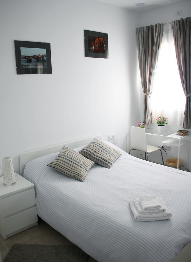Sunnylivings Hotel Sevilla Kültér fotó
