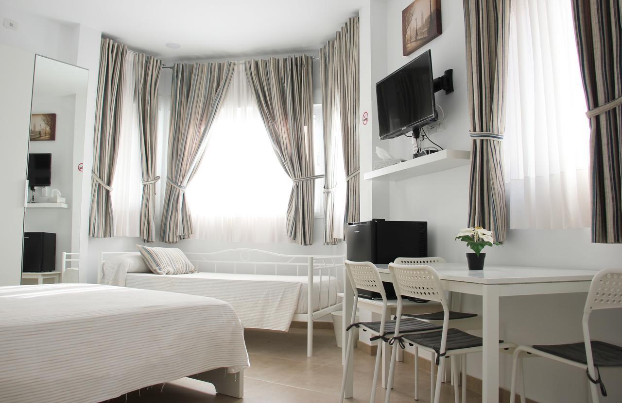 Sunnylivings Hotel Sevilla Kültér fotó