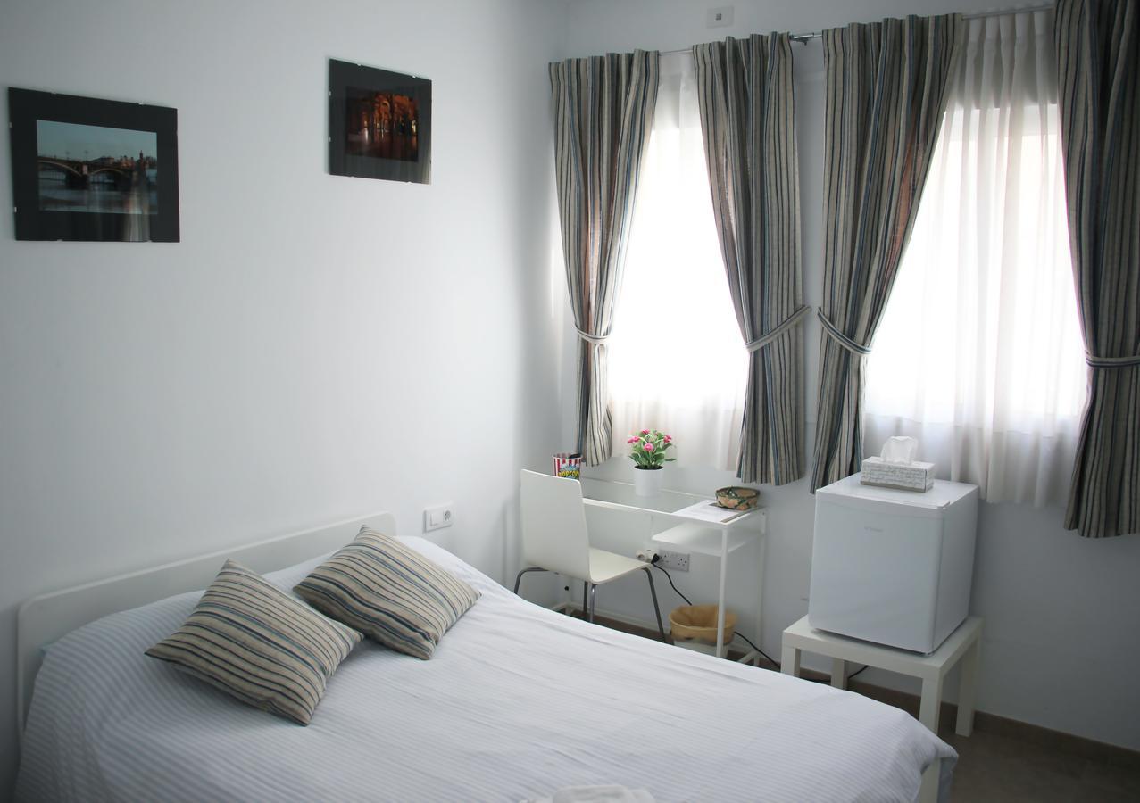 Sunnylivings Hotel Sevilla Kültér fotó
